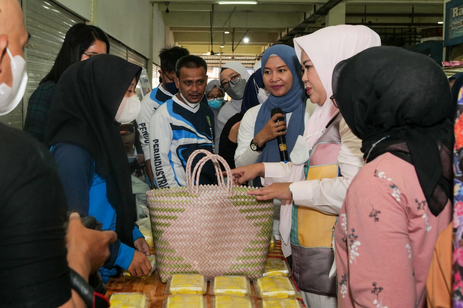 Wagub Marlin Ajak Masyarakat Batam Gunakan Pembungkus yang Ramah Lingkungan