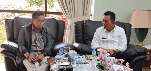 Gubernur Ansar Sambut Kedatangan Wamen LHK &  Dampingi Peninjauan Lahan Bandara di Karimun