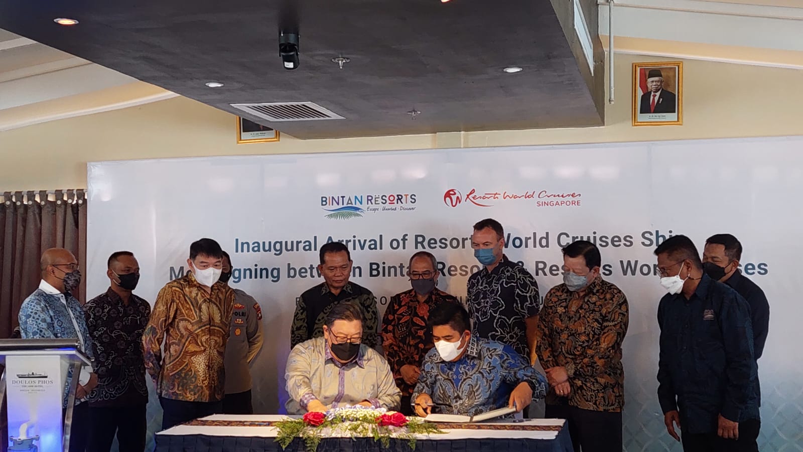 Bintan Resorts dan Resort World Cruises Teken MoU, Kapal Pesiar Genting Dream Singgah ke Kepri