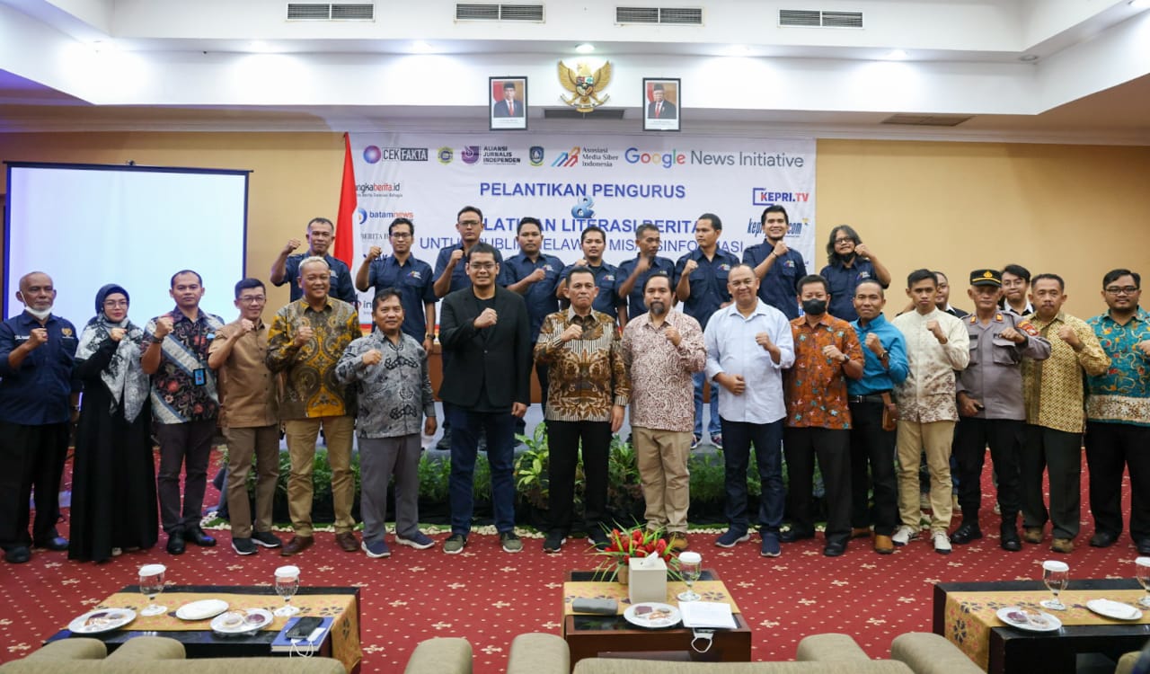 Gubernur Ansar Hadiri Pelantikan Pengurus AMSI Wilayah Provinsi Kepulauan Riau