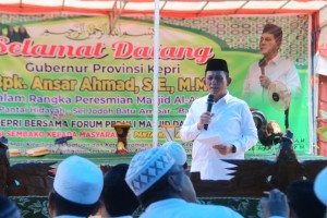 Gubernur Ansar Resmikan Masjid Al-Aqso Pantai Hidayah Sei Jodoh Batam