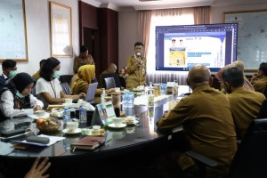 Gubernur Ansar Sebut Pembangunan BTS di Wilayah 3T sebagai "Tol Langit"