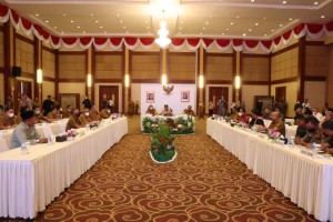 Gubernur Ansar Rakor dengan Bupati dan Walikota Se-Kepri Bahas Pengendalian Inflasi