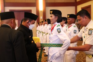 Gubernur Ansar Kukuhkan 38 Anggota Paskibraka 2022 Provinsi Kepri