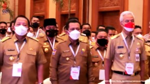 Gubernur Ansar Hadiri Langsung Pengarahan Presiden Jokowi Untuk Pengendalian Inflasi