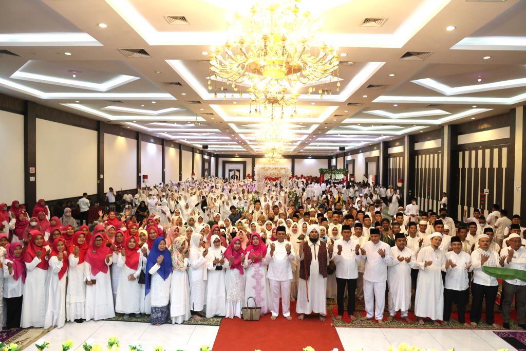 Gubernur Ansar Merayakan Peringatan Maulid Nabi Bersama Para Guru se-Kota Batam