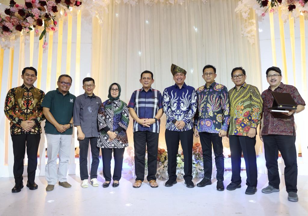 Gubernur Ansar Audiensi dengan Jajaran Dewan Pers, Bahas IKP 2023