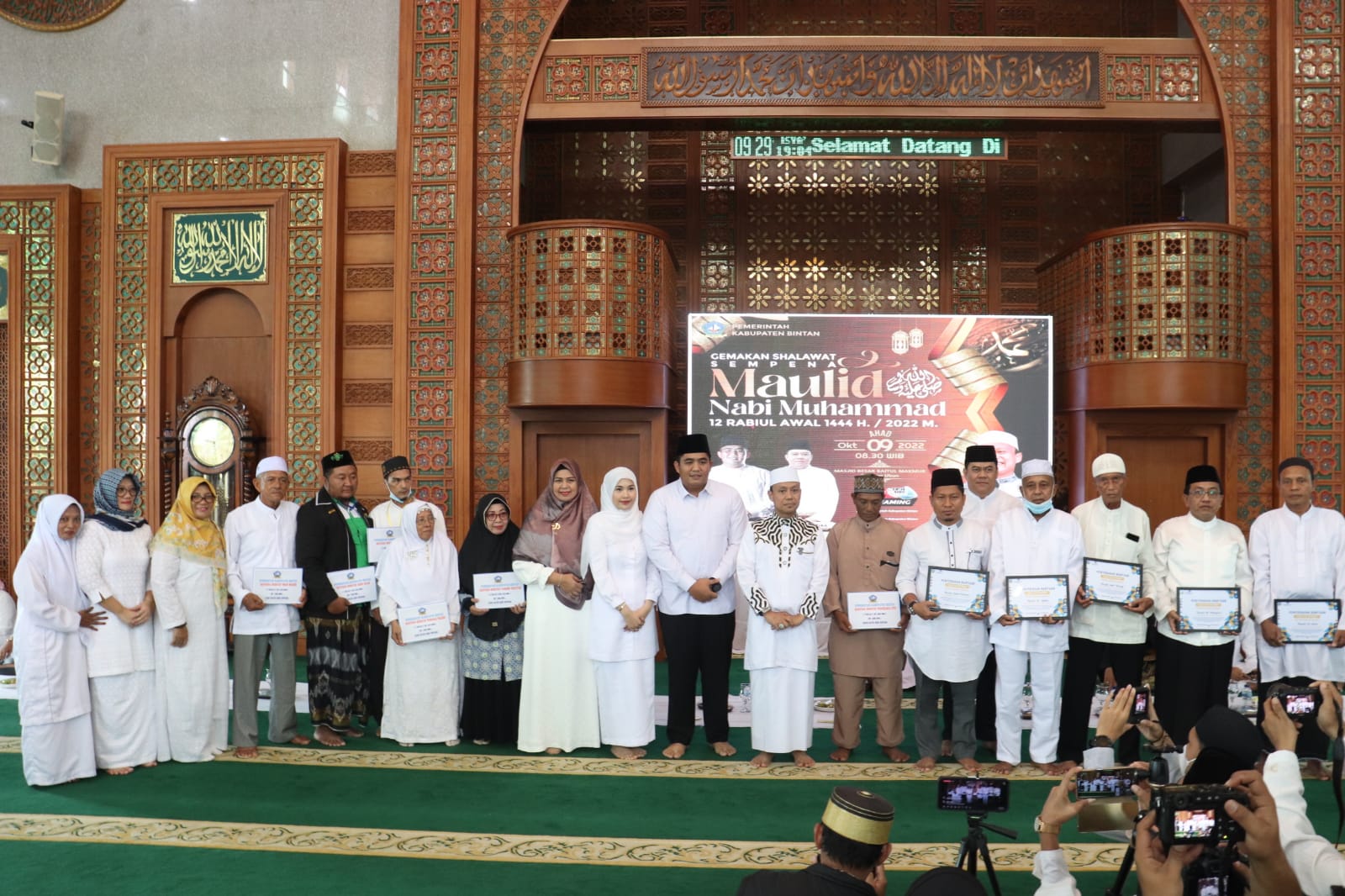 Dewi Ansar Hadiri Peringatan Maulid Nabi Muhammad SAW 1444 H Tingkat Kabupaten Bintan