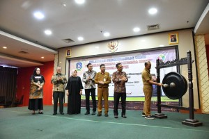 Sekdaprov Kepri Buka Kegiatan Pelatihan dan Pengembangan UMKM