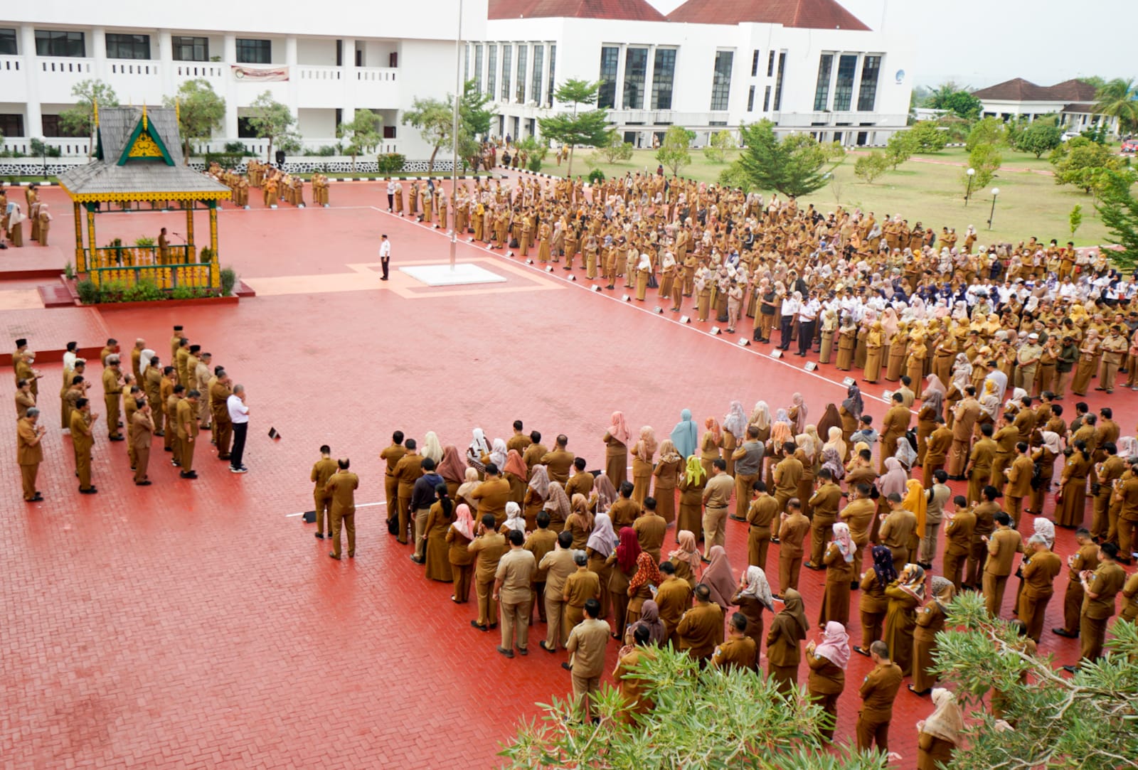 Pimpin Apel, Sekdaprov Adi Harap Tahun Baru Budaya Kerja Baru