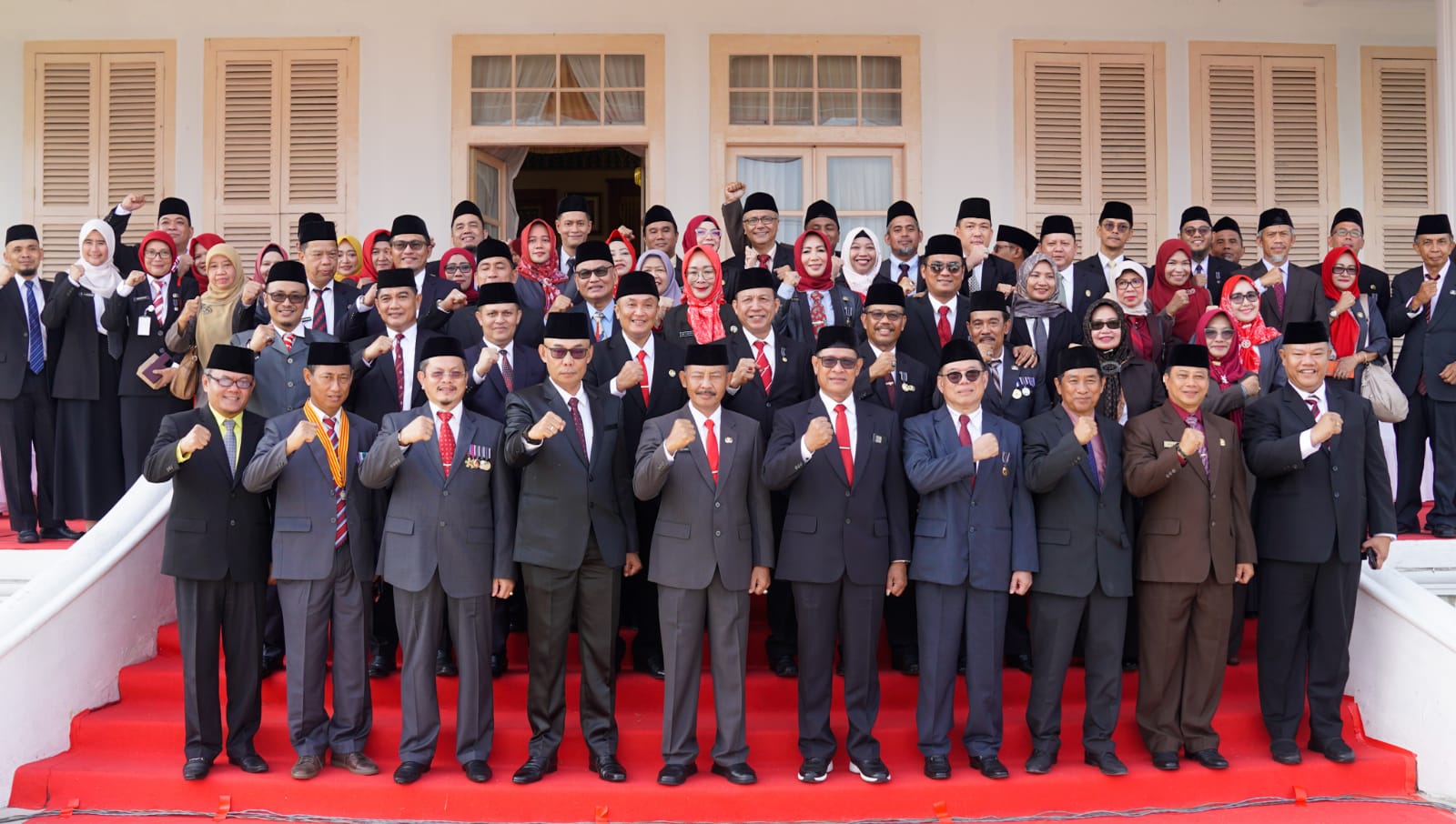 Sekdaprov Adi Prihantara Pimpin Upacara Peringatan HUT ke-78 Kemerdekaan RI di Lingkungan Pemprov Kepri