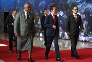 Desain Nuansa Lautan di KTT AIS Forum