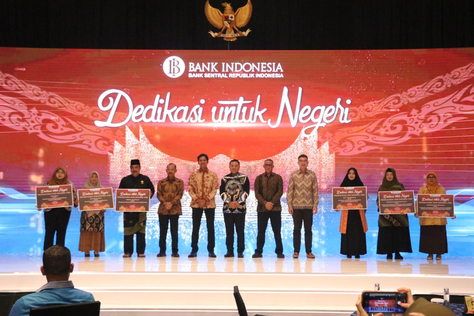 Sekdaprov Kepri Hadiri Pertemuan Tahunan Bank Indonesia, Apresiasi Sinergi untuk Kebangkitan Ekonomi