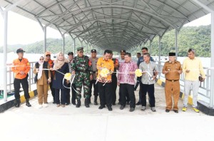 Jemaja Beruntung Pemerintah Telah Bangunkan Pelabuhan Pengumpan Regional Kuala Maras, Diresmikan Oleh Gubernur