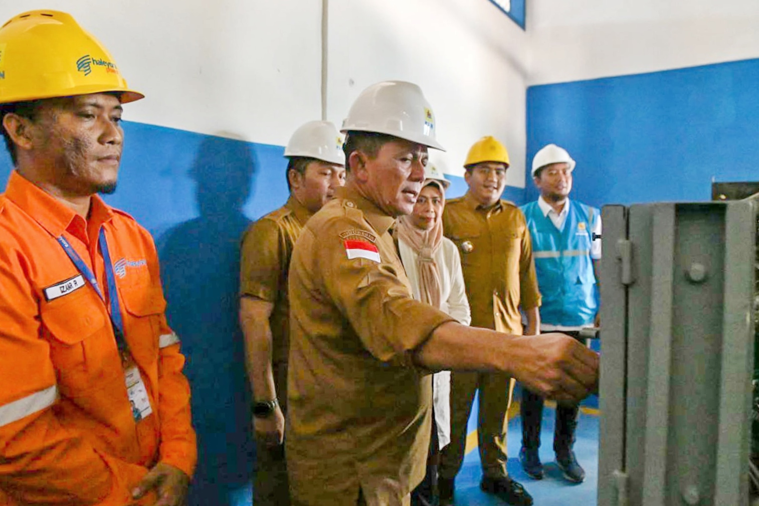 Penantian Panjang Masyarakat Dendun Untuk Listrik 24 Jam Akhirnya Terwujud