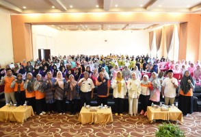 TP-PKK Kepri dan Bintan Dorong Peningkatan Kapasitas Bidan dalam Menurunkan AKI dan AKB