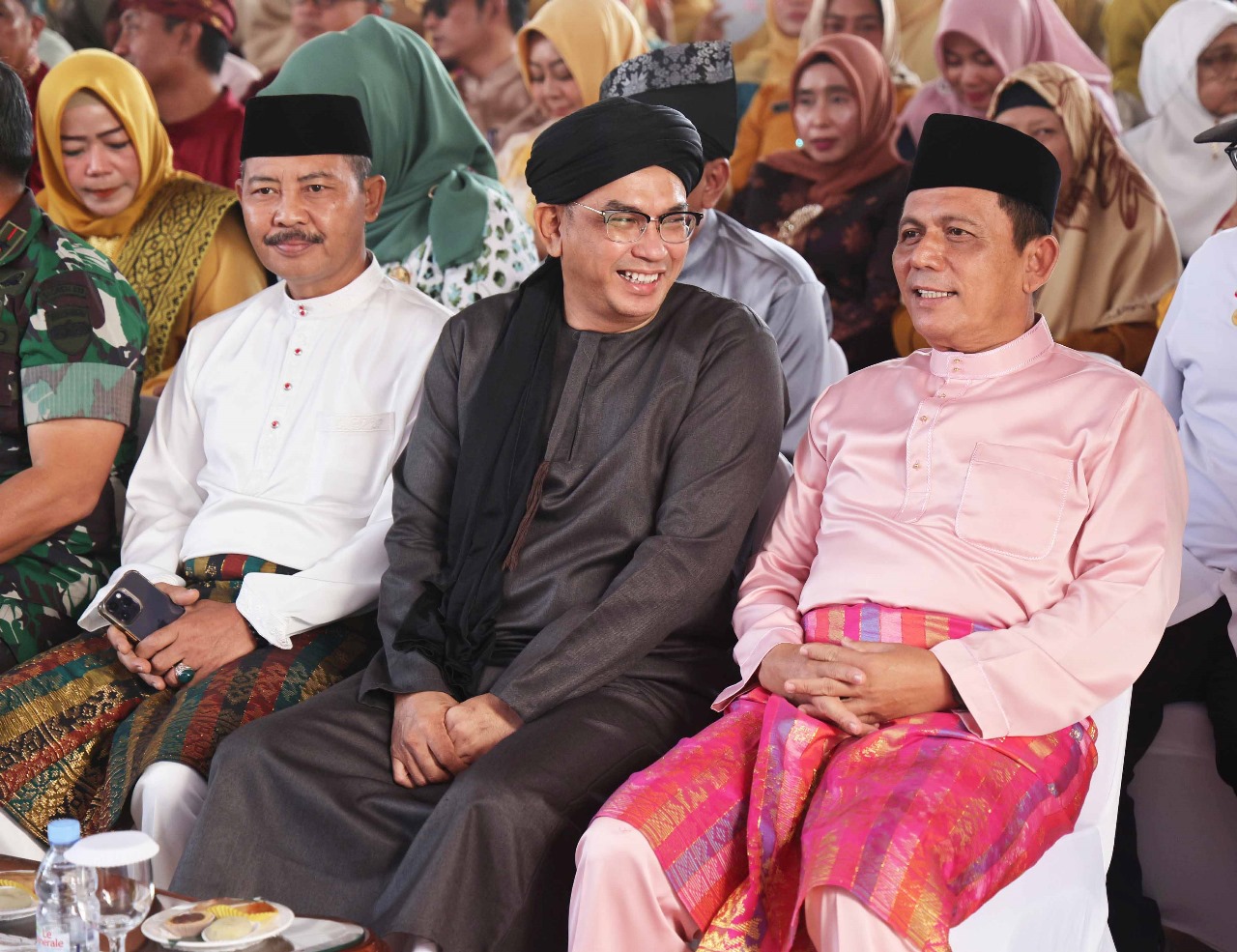 Bersama TP PKK & DWP, Pemprov Kepri Gelar Halal Bihalal yang Berhasil Pecahkan Dua Rekor Dunia Muri