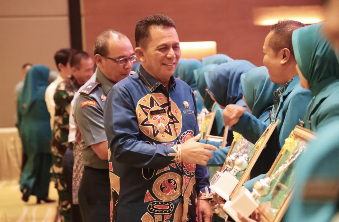 Gubernur Kepri Hadiri Puncak Hari Gerak Kesatuan PKK Ke-52 Tingkat Provinsi