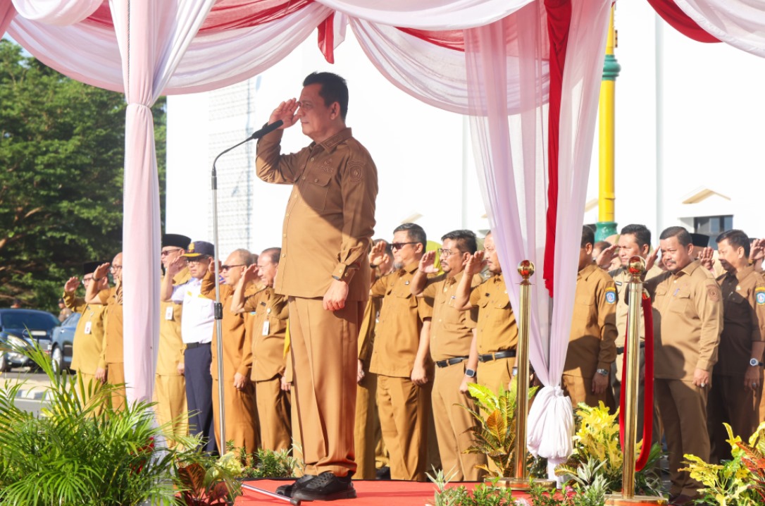 Gubernur Kepri Pimpin Apel Perdana Pasca Libur Idul Fitri, Tekankan Pelayanan Publik Terjamin