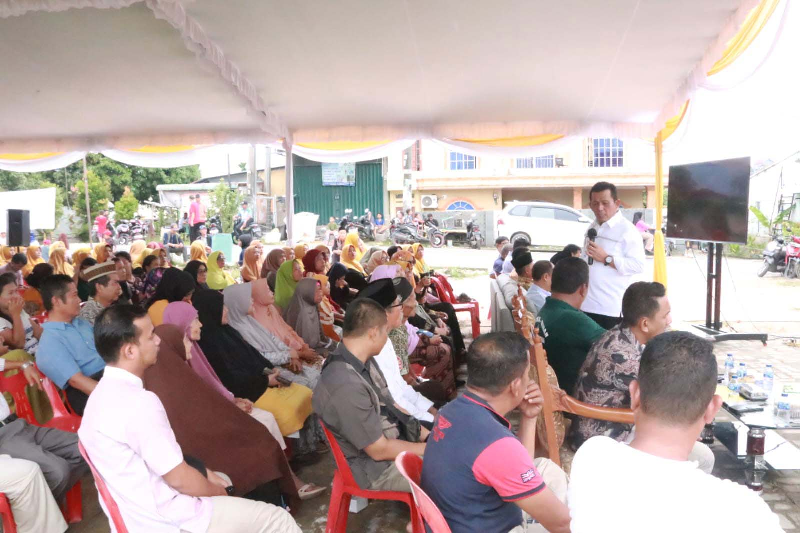 Kembali Menyambangi Kavling Lama Batu Aji, Ansar Sampaikan Program Strategis