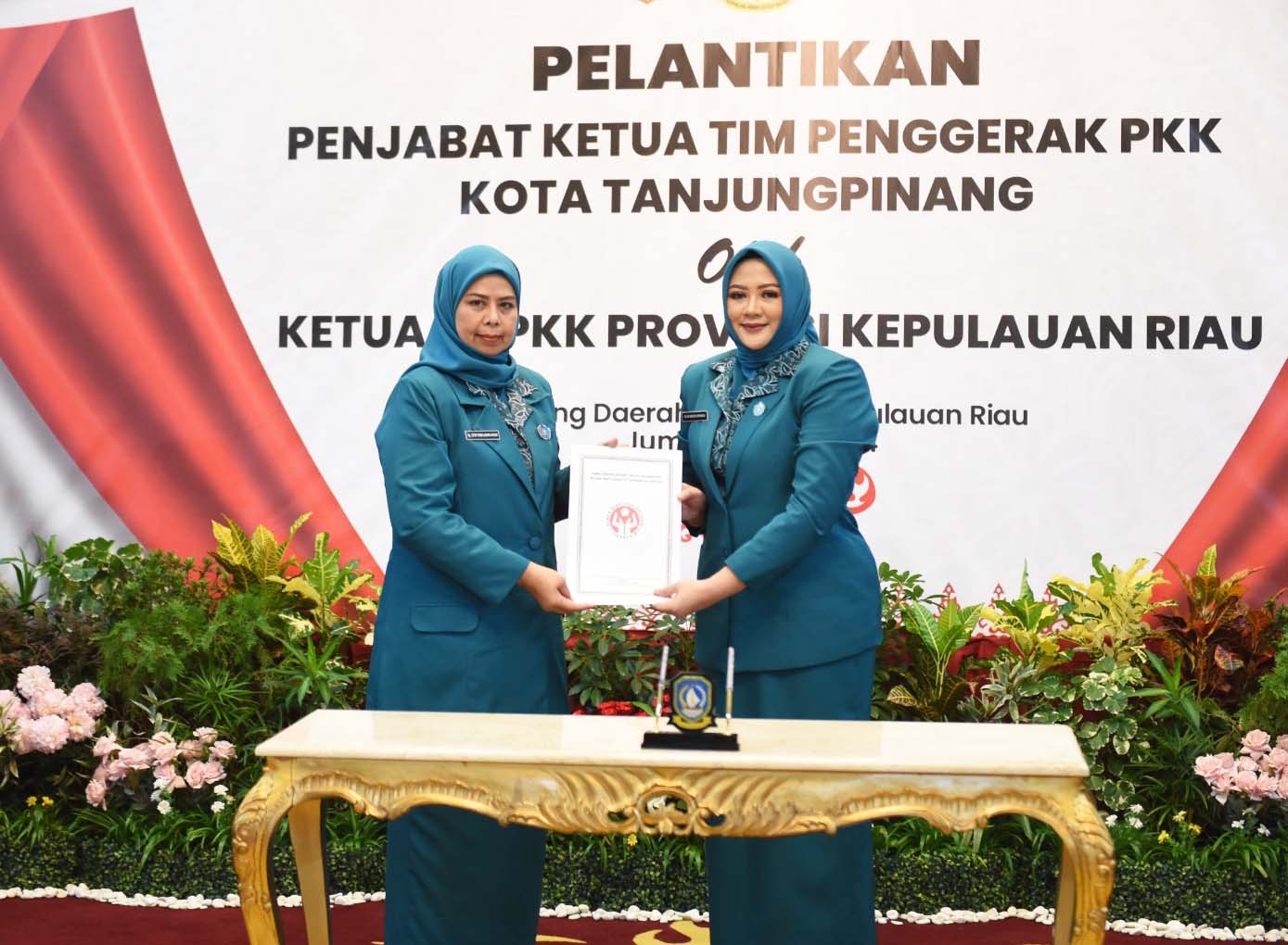 Ketua TP-PKK Provinsi Kepri Resmi Lantik Penjabat Ketua TP-PKK Tanjungpinang