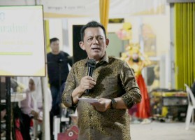 Gubernur Ansar Paparkan Program Strategis di Hadapan Masyarakat Belian, Batam