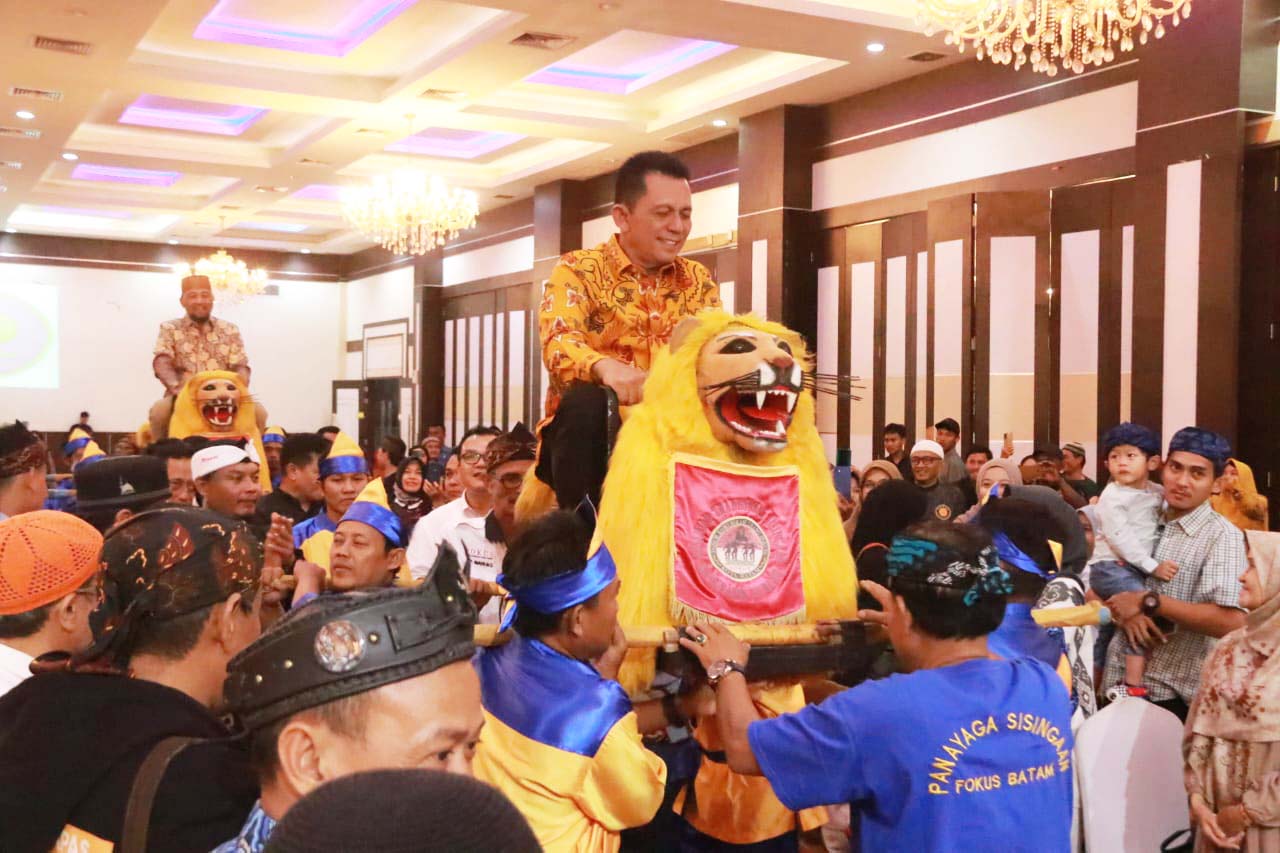 Silaturahmi dengan Paguyuban Pasundan, Ansar Ajak Bangun Kepri Makin Baik Lagi