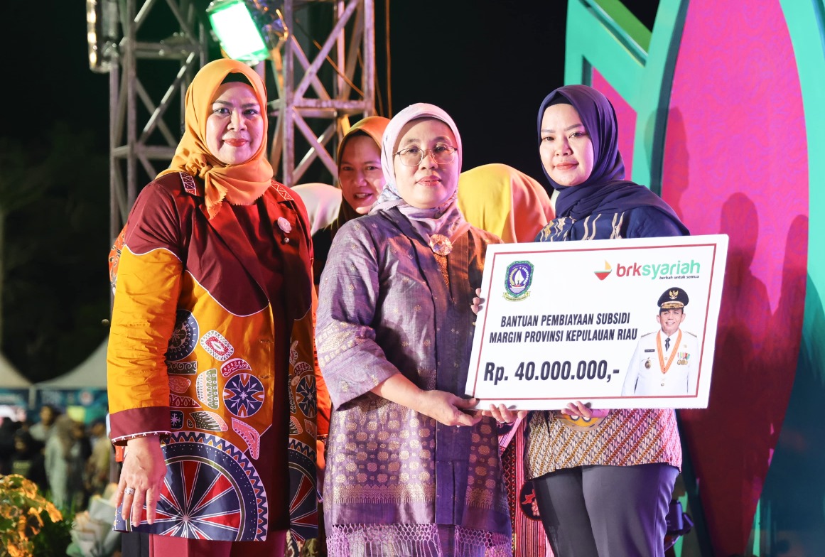 Malam Puncak Dekrafest Kepri 2024: Wadah Apresiasi dan Motivasi Pengrajin dan Industri Kreatif Kepri