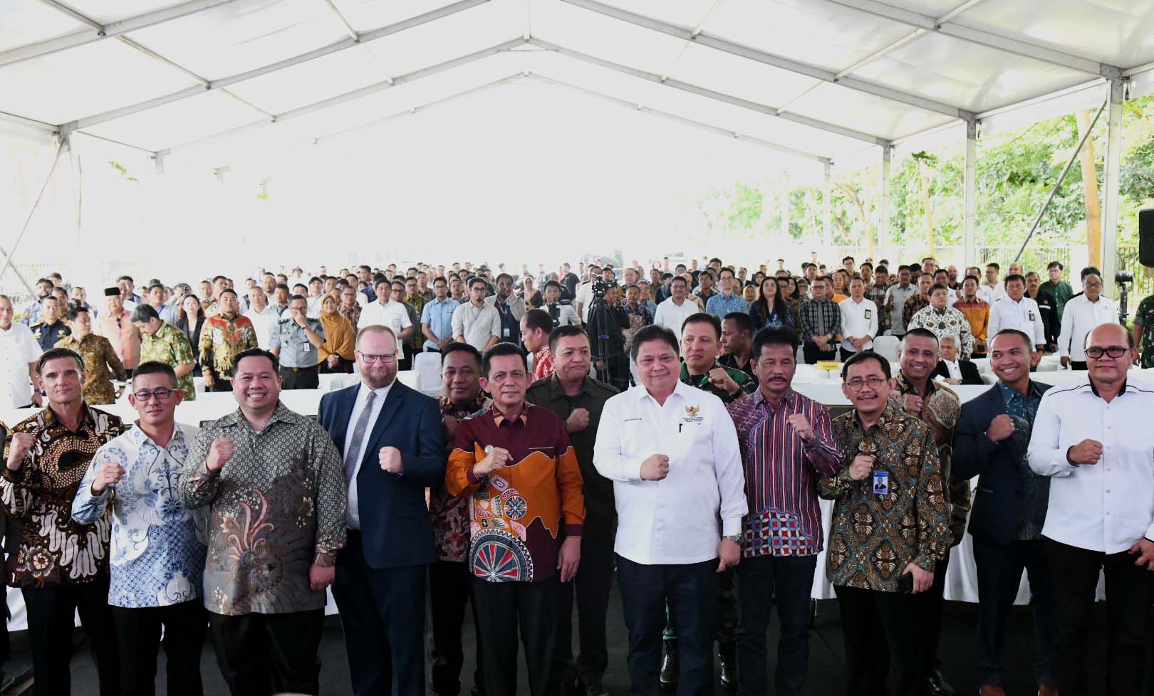 Gubernur Ansar Dampingi Menko Perekonomian pada Grand Launching dan Ground Breaking Kawasan Industri Wiraraja