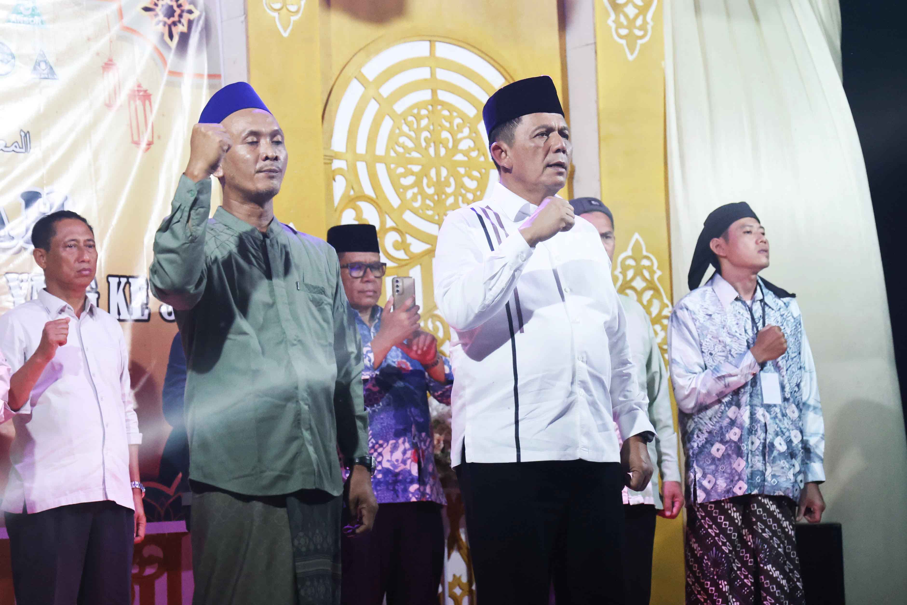 Gubernur Ansar Ajak Masyarakat Syukuri Bonus Demografi dalam Harlah ke-3 Ponpes Darul Ulum