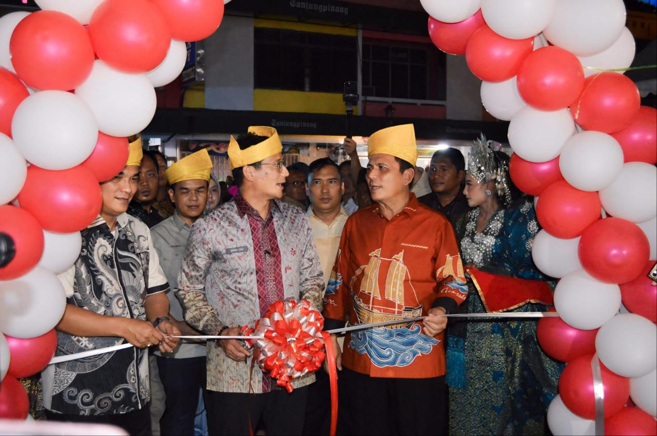 Perjuangan Gubernur Ansar  Berhasil, Pemerintah Pusat Keluarkan Pepres Bebas Visa Kunjungan