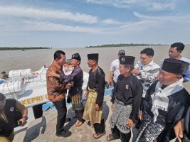 456 Rumah di Karimun Akan Dipasangi Listrik Gratis Melalui Program Kepri Terang