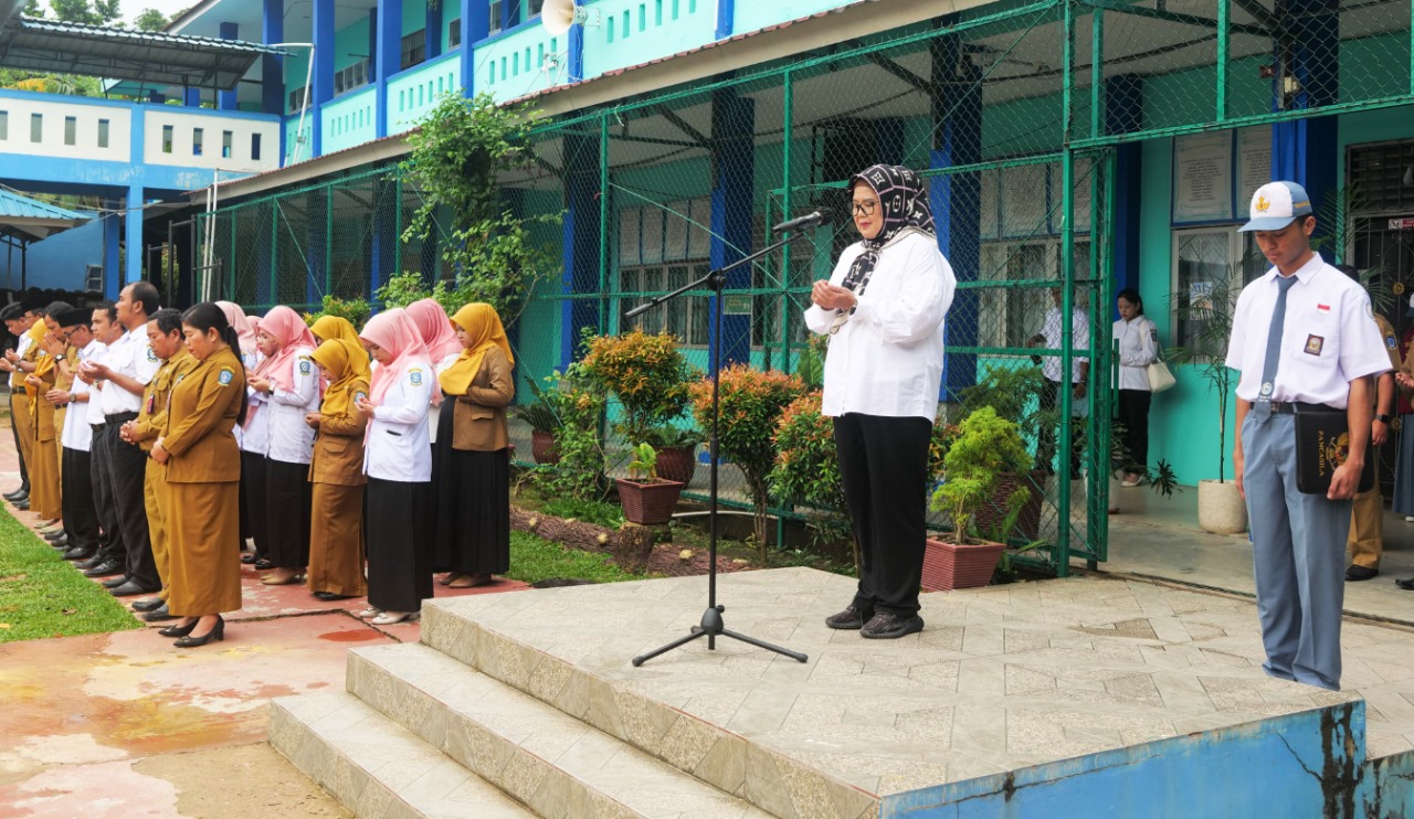 Plt. Gubernur Marlin Dorong Pelajar Raih Cita-Cita Lewat Pemanfaatan Teknologi dan Akhlak Mulia