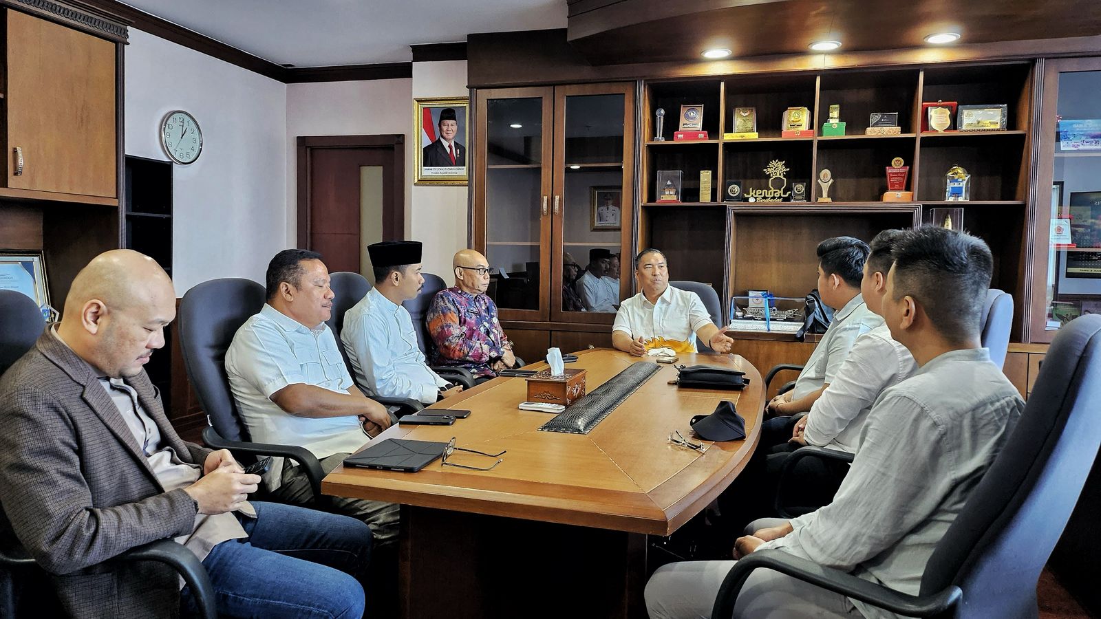 Wagub Kepri Terima Kunjungan Silaturahmi Pengusaha Batam Bahas Peningkatan Investasi