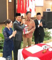 Wagub Kepri Hadiri Sertijab Walikota dan Wakil Walikota Batam Periode 2025-2030