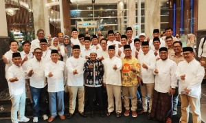 Wagub Kepri Buka Puasa Bersama 1.000 Santri dan Anak Yatim-Piatu