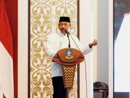 Sekda Adi Prihantara Buka Konsultasi Publik KLHS RPJMD Kepri 2025-2029