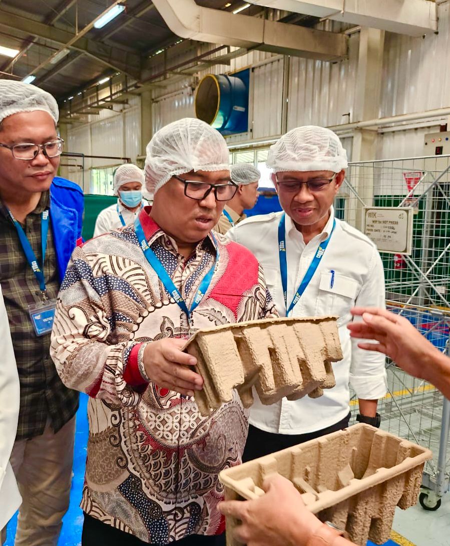 Wagub Nyanyang Kunjungi PT. Free The Sea, Tinjau Industri Daur Ulang Sampah Plastik di Batam