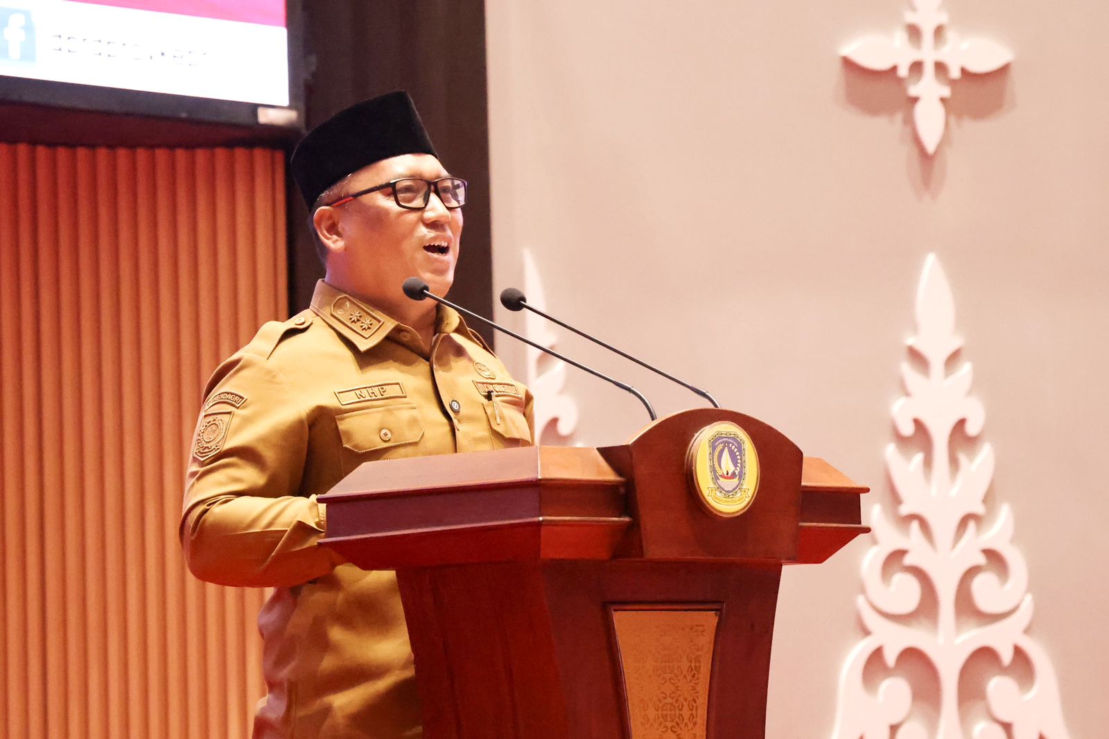 Tanggapi Pandangan Umum Fraksi DPRD Kepri terhadap RPJMD 2025-2029, Wagub Nyanyang: "Eksekutif dan Legislatif Memiliki Cara Pandang Sama"