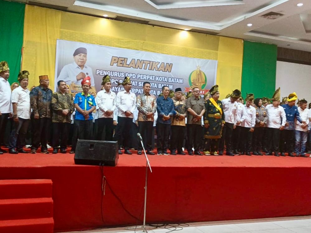 Hadiri Pelantikan Pengurus Perpat Batam, Wagub Nyanyang Dorong Peran Aktif di Pembangunan Daerah