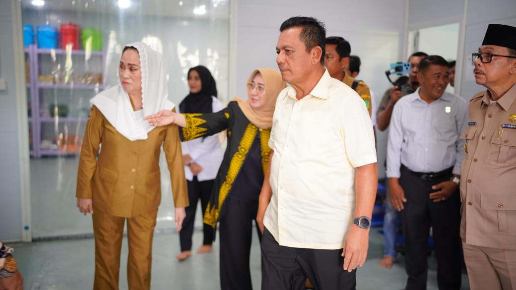 Gubernur Ansar Tinjau SPPG di Natuna, Dukungan Penuh Program MBG Presiden Prabowo