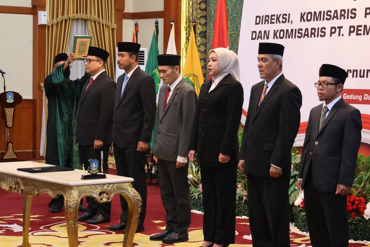 Direksi dan Komisaris PT Energi Kepri serta Komisaris PT Pembangunan Kepri Dilantik, Gubernur Ansar: Perkuat Fiskal Daerah Lewat Inovasi Bisnis