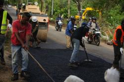 Pemprov Kepri Laksanakan Perbaikan Jalan Nusantara KM 13 Tanjungpinang-Kijang