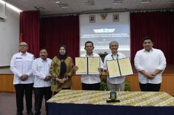 Gubernur Ansar Apresiasi Gerakan “Tanjak Lobam” sebagai Inovasi Mendorong Kemandirian Fiskal Daerah Lewat Pajak Kendaraan dan Alat Berat