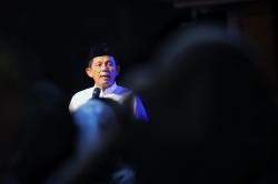 Gubernur Ansar: "Tingkat Pengangguran Terbuka di Kepri Dipengaruhi Tingginya Angka Pencari Kerja dari Luar Daerah"