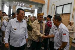 Ketua MPR RI Ahmad Muzani Tiba di Tanjungpinang, Akan Terima Gelar Adat hingga Hadiri Kepri Bersalawat  