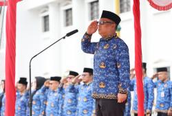 Wagub Nyanyang Pimpin Upacara HUT ke-54 KORPRI, Tekankan Jaga Etika dan Tingkatkan Pelayanan Publik