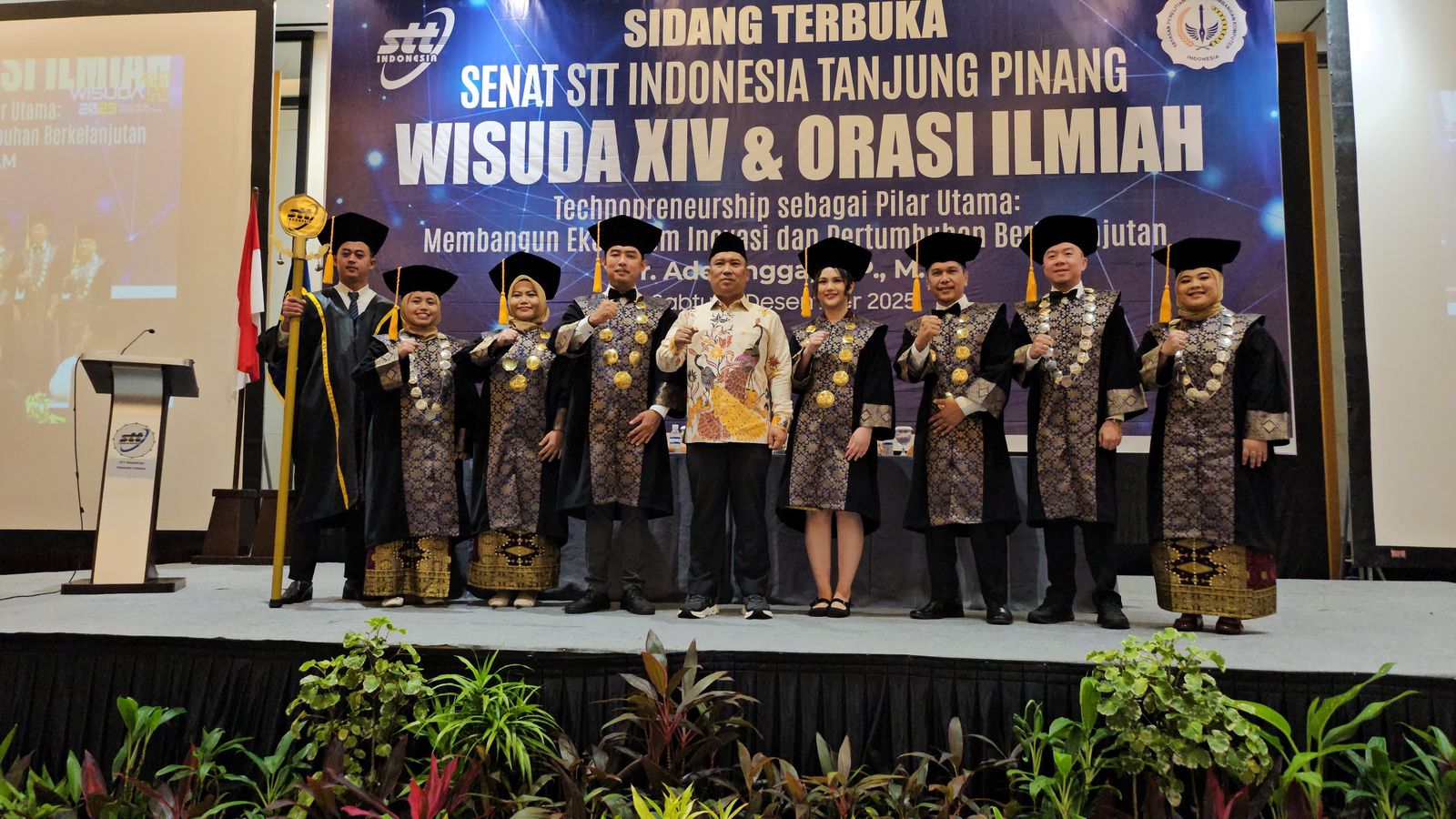 Wagub Nyanyang Tekankan Pentingnya Peran Lulusan Hadapi Era Society 5.0