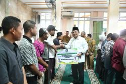 Gubernur Ansar: Pemerintah Bayarkan BPJS Ketenagakerjaan untuk 42 Ribu Nelayan dan Petani