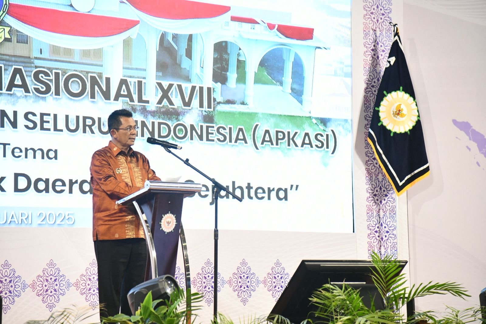 Hadiri Rakornas Apkasi ke XVII, Gubernur Ansar: "Keberhasilan Kabupaten Tentukan Capaian Indikator Pembangunan Nasional"